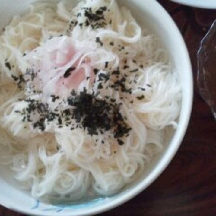 冷やしだし素麺